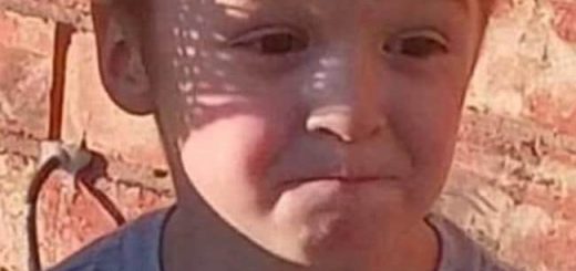 據稱，四歲的Cash Gernon在德克薩斯州達拉斯的一條街道上被刺傷致死，原因是他被一名少年從床上綁架。 圖片：Facebook